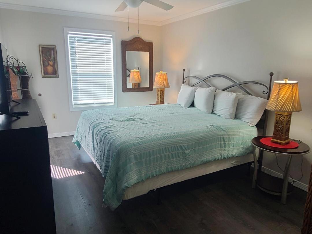 The Beach Is Only Steps Away Gulf Shores Exterior foto